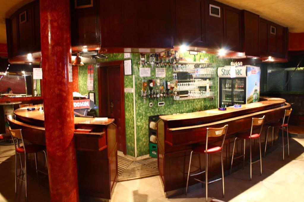 Hotel Domin Ossero Esterno foto